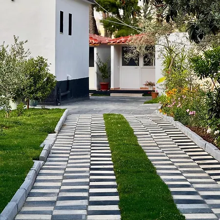 Dhoma Plazhi Agimi * Vlorë