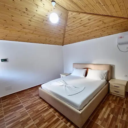 Dhoma Plazhi Agimi Vlore
