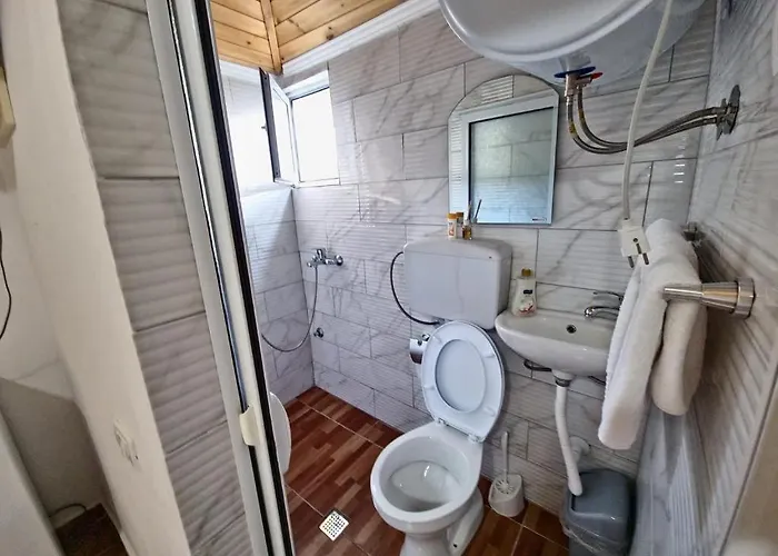 Dhoma Plazhi Agimi 公寓